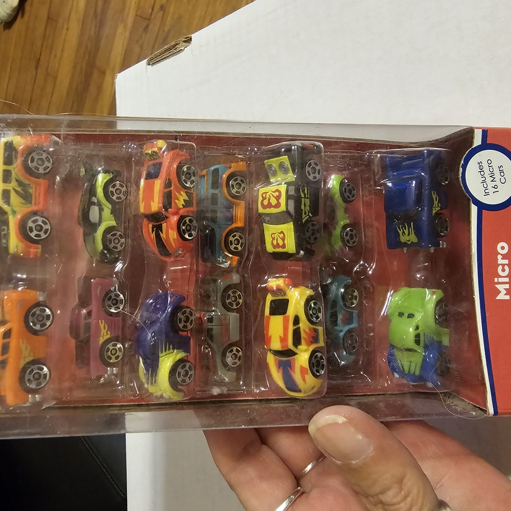 Micros Orange and Yellow Toy Cars Set